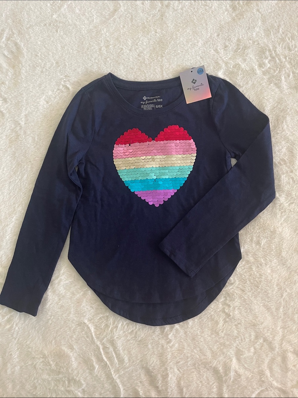 Members Mark Children's Navy Long-Sleeve Sequin Heart Tee SZ 6/6X